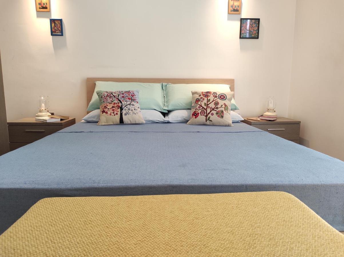 Bagiu - Intero Appartamento Bari Extérieur photo